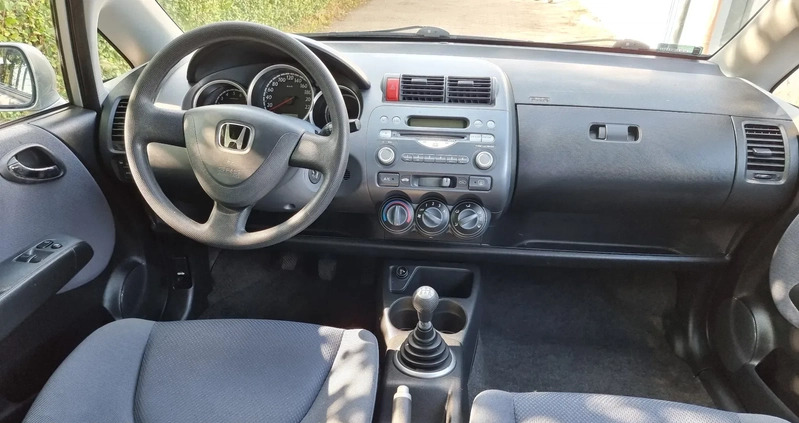 Honda Jazz cena 7900 przebieg: 211000, rok produkcji 2004 z Warszawa małe 407